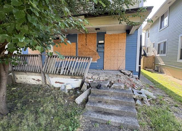 Property at 621 N Rural St, Indianapolis, IN 46201, 10 beds, 4 baths