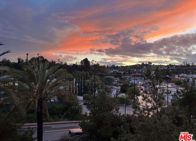Property at 2753 Waverly Dr #506, Los Angeles, CA 90039, 2 beds, 3 baths